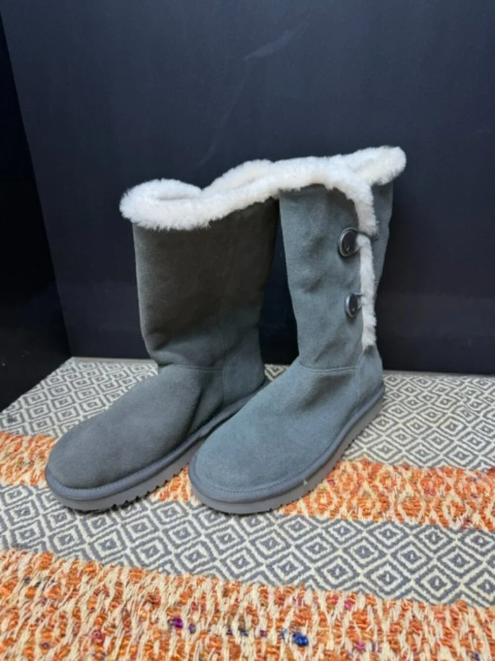 Koolaburra By UGG Kinslei Tall Boot Woman's Size 6